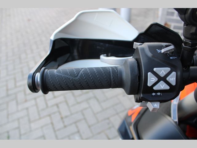 ktm - 890-adventure-r