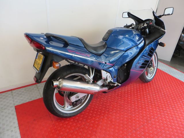 suzuki - rf-600-r