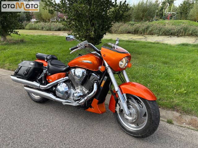 honda - vtx-1800