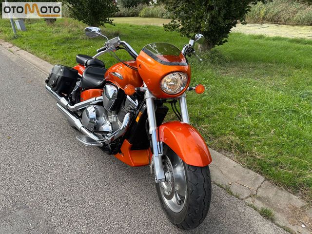 honda - vtx-1800