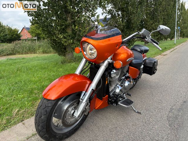 honda - vtx-1800