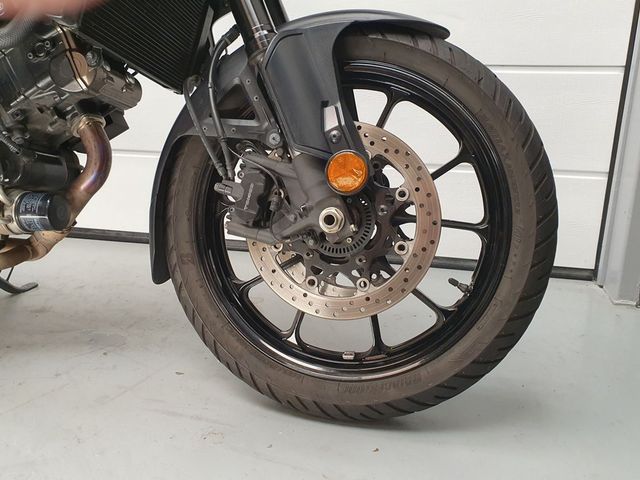 suzuki - v-strom-1050