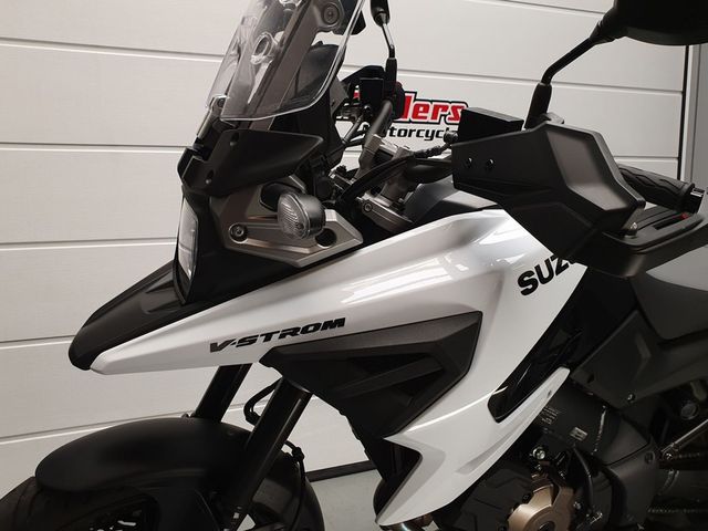 suzuki - v-strom-1050