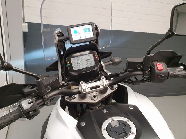 suzuki - v-strom-1050