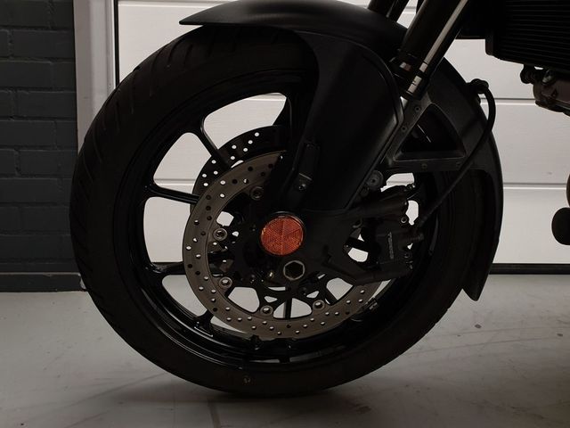 suzuki - v-strom-1050