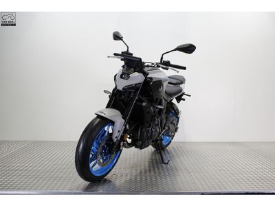 YAMAHA MT 07 ABS – foto 3