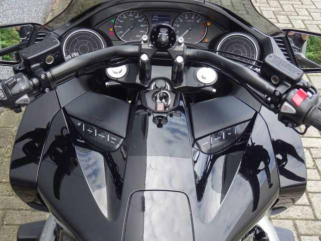 honda - ctx-1300