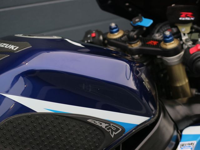 suzuki - gsx-r-600