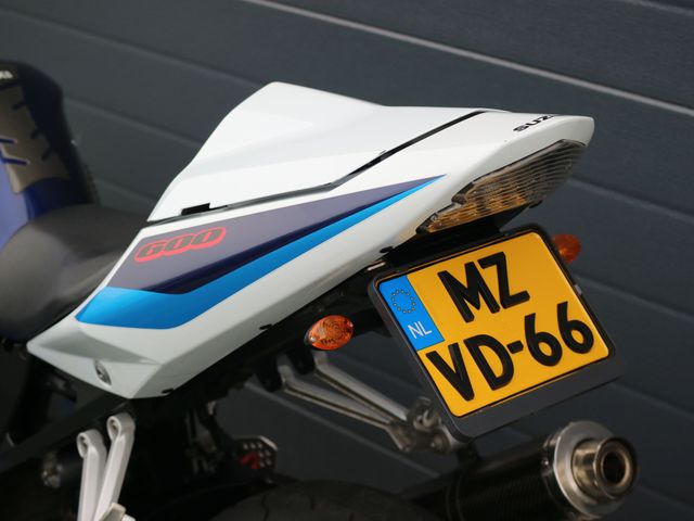 suzuki - gsx-r-600