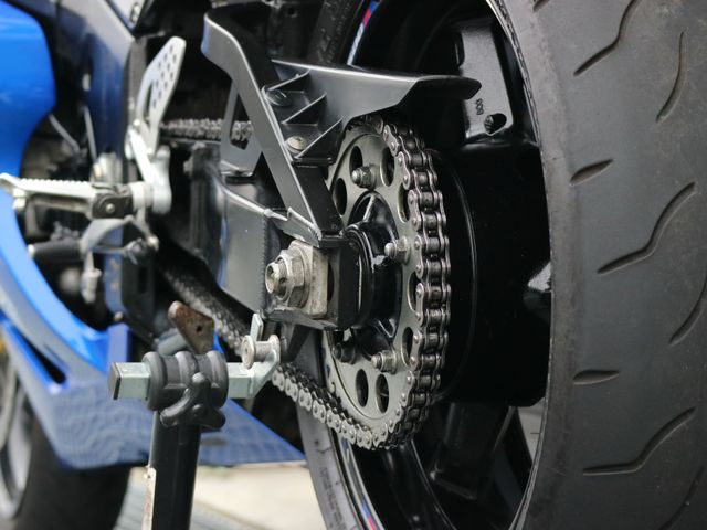 suzuki - gsx-r-600