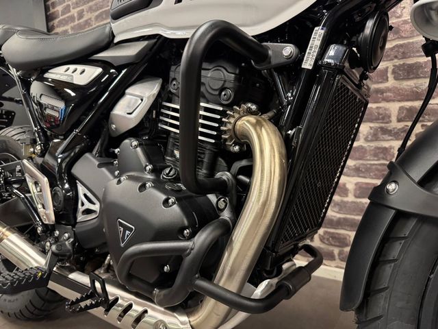 triumph - scrambler-400-xc