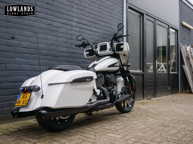 indian - chieftain-dark-horse