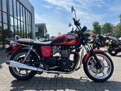 TRIUMPH BONNEVILLE
