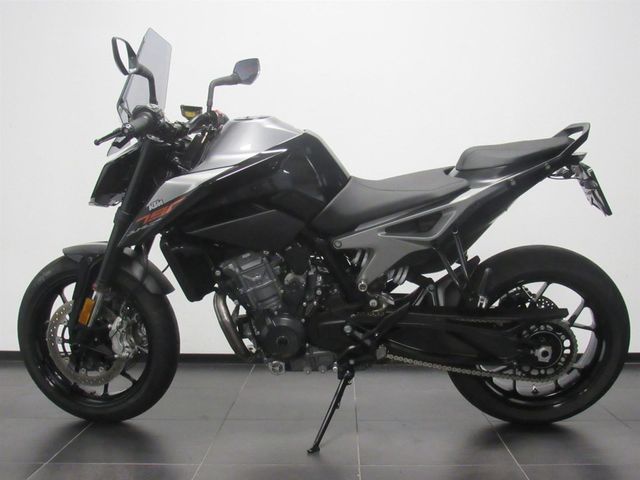 ktm - 790-duke