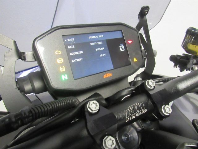ktm - 790-duke