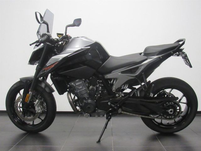 ktm - 790-duke