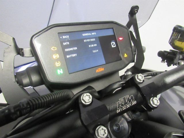 ktm - 790-duke