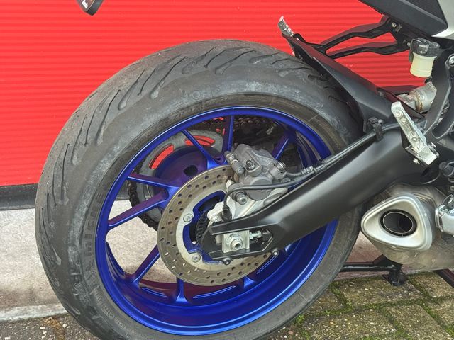 yamaha - tracer-900-abs