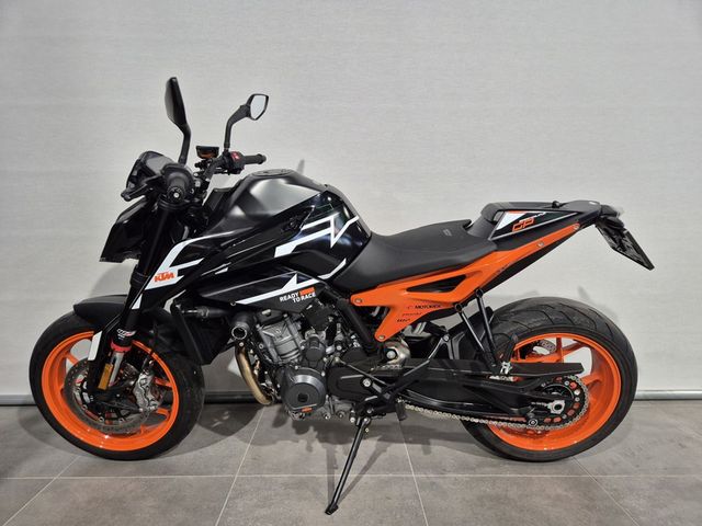 ktm - 890-duke-gp