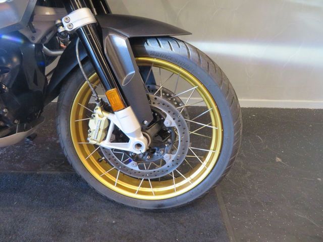bmw - r-1250-gs-adventure