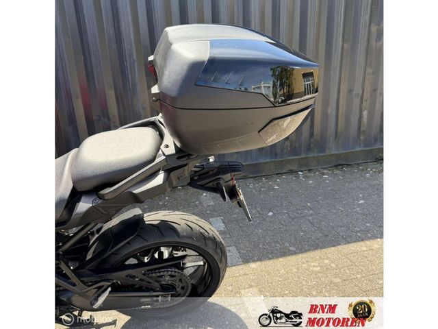 yamaha - tracer-9