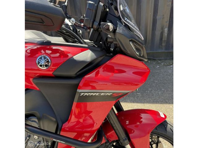yamaha - tracer-9