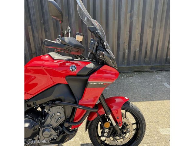 yamaha - tracer-9