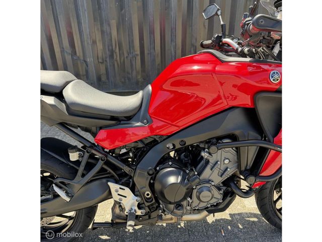 yamaha - tracer-9