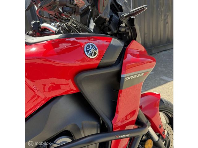 yamaha - tracer-9