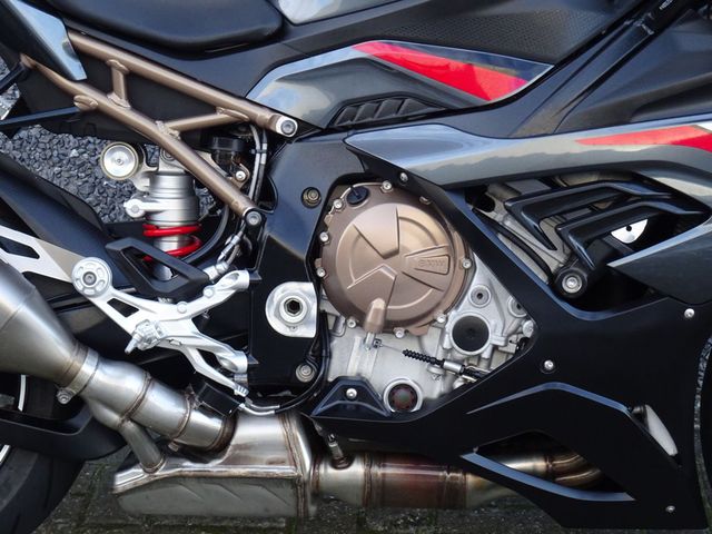 bmw - s-1000-rr