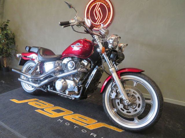 honda - vt-1100-c-shadow