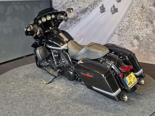 harley-davidson - street-glide-special-flhxs
