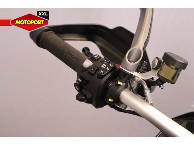 ducati - multistrada-v4-s