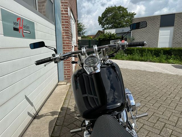 honda - vt-750--dc-black-widow