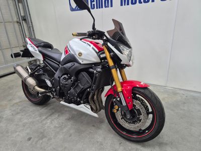 YAMAHA FZ 8 50TH ANNIVERSARY – foto 2