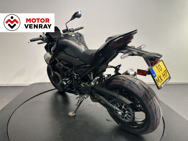 kawasaki - z900