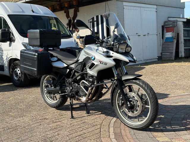 bmw - f-700-gs