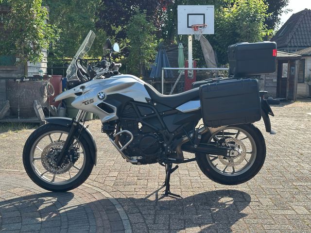 bmw - f-700-gs