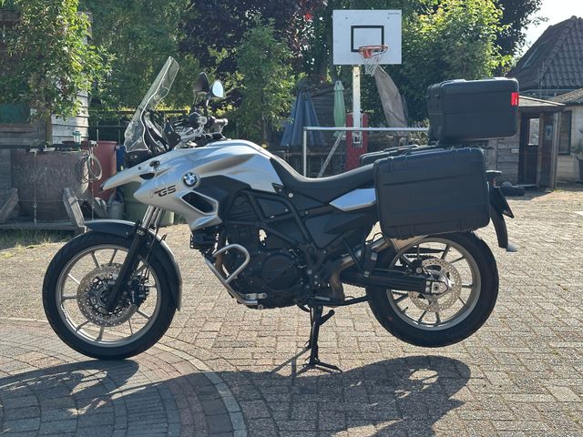 bmw - f-700-gs