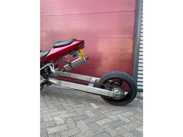 suzuki - gsx-r-600-srad