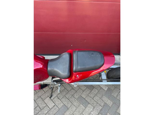 suzuki - gsx-r-600-srad
