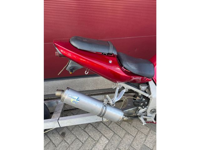 suzuki - gsx-r-600-srad