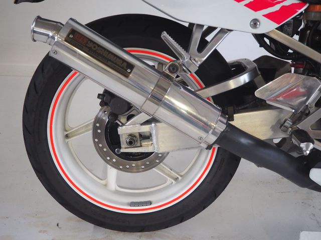 honda - cbr-900-rr-fireblade
