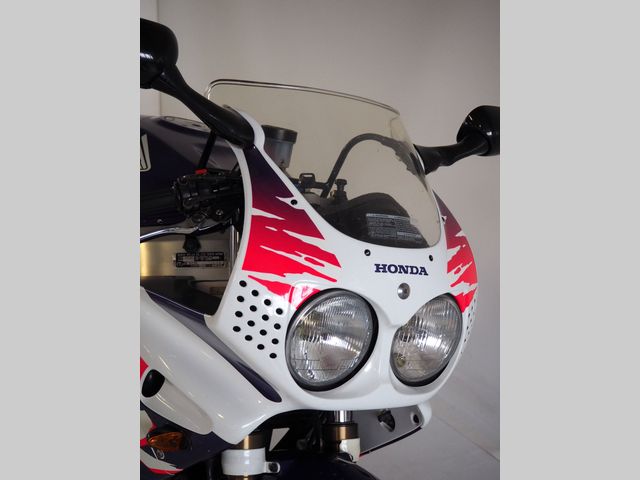 honda - cbr-900-rr-fireblade