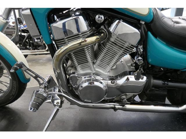 suzuki - vs-1400-intruder