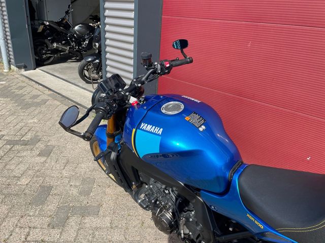 yamaha - xsr-900