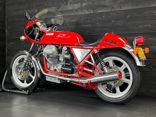 moto-guzzi - mgs-01-corsa