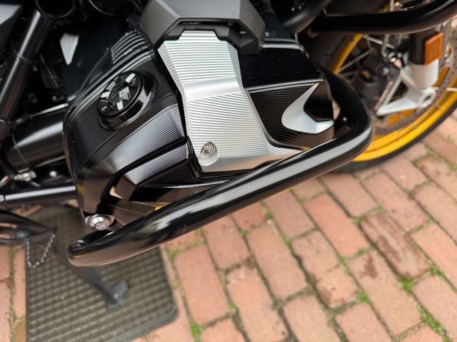 bmw - r-1250-gs-40-years-gs-edition