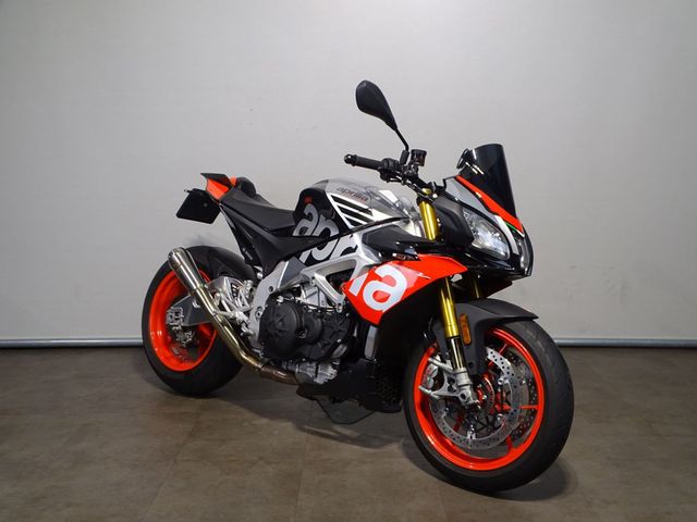 aprilia - tuono-v4-r