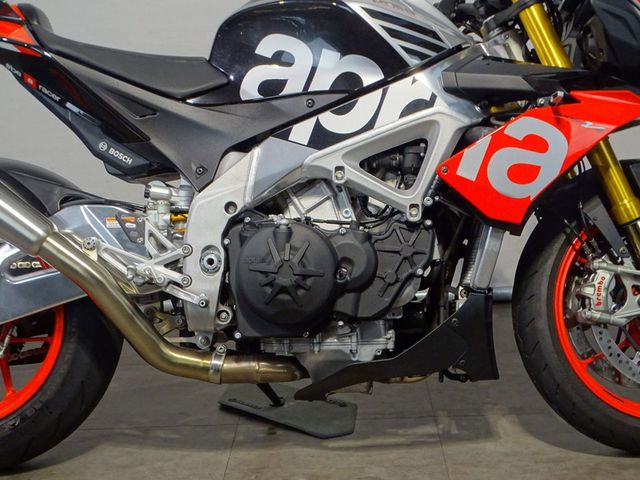aprilia - tuono-v4-r